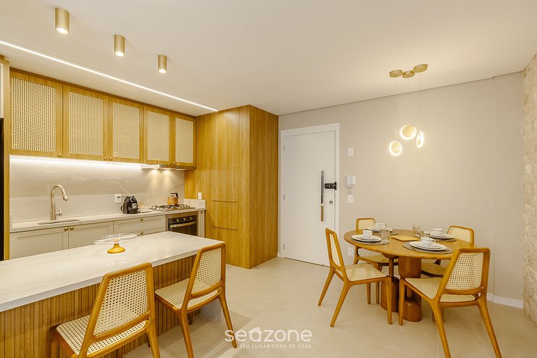 Apartamento Luxuoso no Centro de Gramado DLH0202