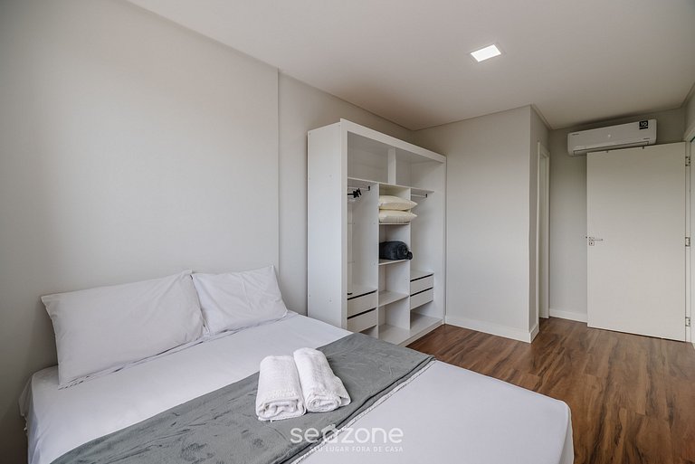 Apto 2Q c/ churrasq. a 750m da praia RVN2003