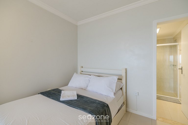 Apto Vista Mar c/ Churrasq. em Itapema DNL0602