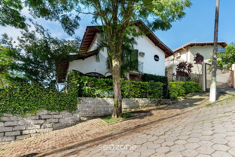 Casa acogedora cerca de la UFSC - TFL002