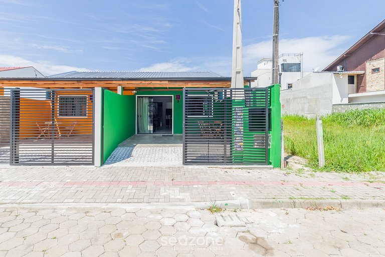 Casa 2Q c/ churrasqueira a 270m da Praia RUC0003