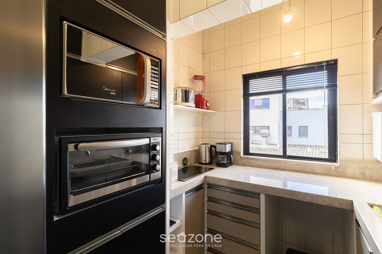 Linda cobertura a 5 minutos da praia Jurere COS302