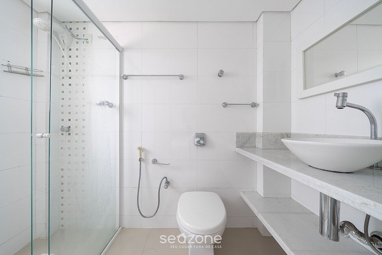 Hermoso apto a 2 min de la playa Camboriú CEP093