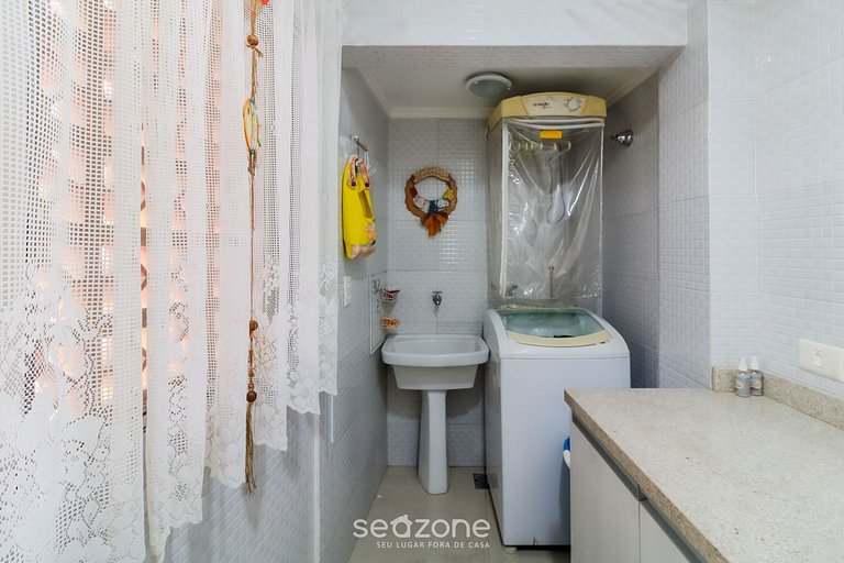 Dpto 3 hab a metros del mar c/ cochera NRA0490