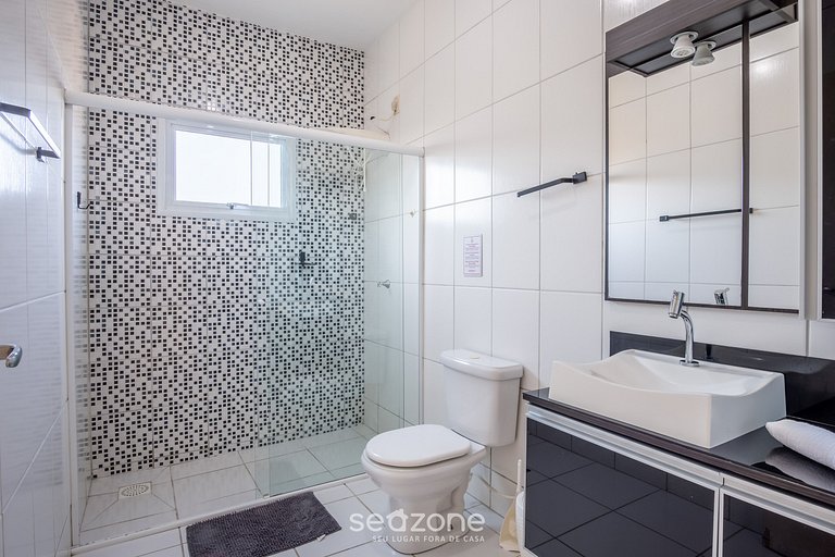 Sítio tranquilo a 2,7 km da praia do Rosa