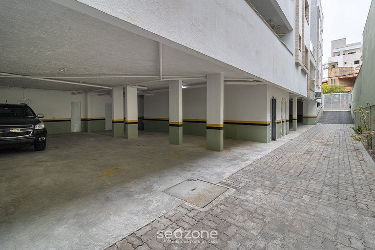 Lindo apto com sacada a 150m da praia SDP206