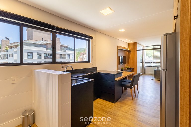 Estudio Moderno con Piscina SSG0317