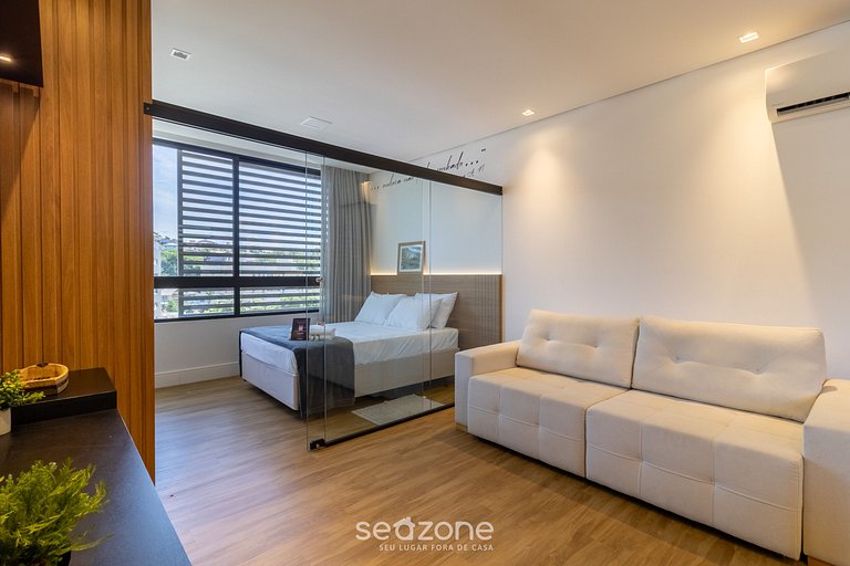 Estudio Moderno con Piscina SSG0317