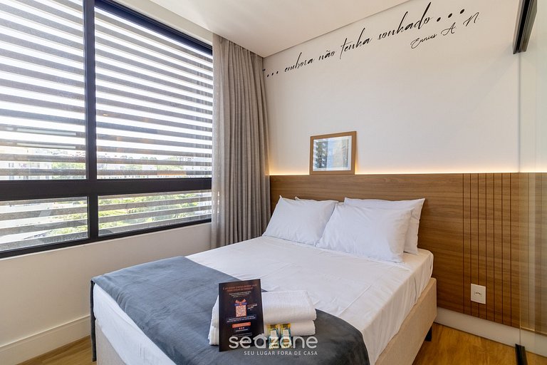 Estudio Moderno con Piscina SSG0317