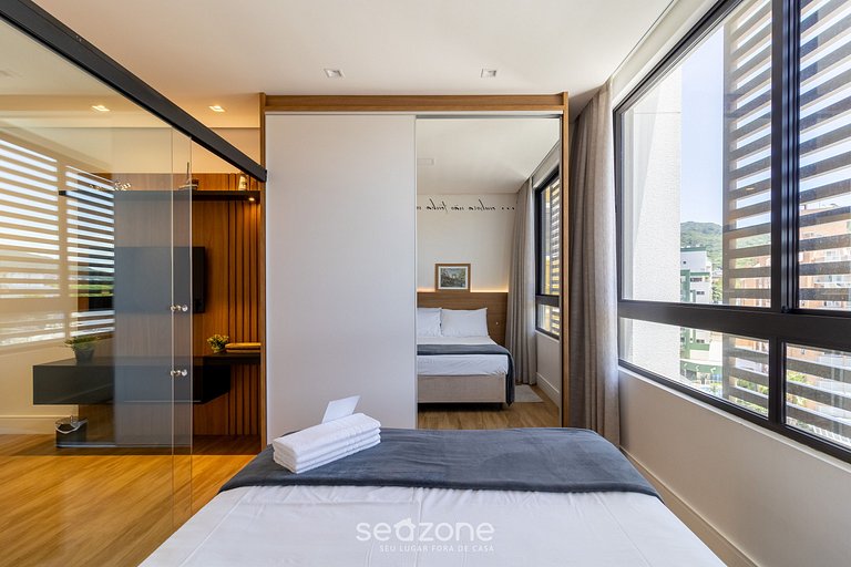 Estudio Moderno con Piscina SSG0317