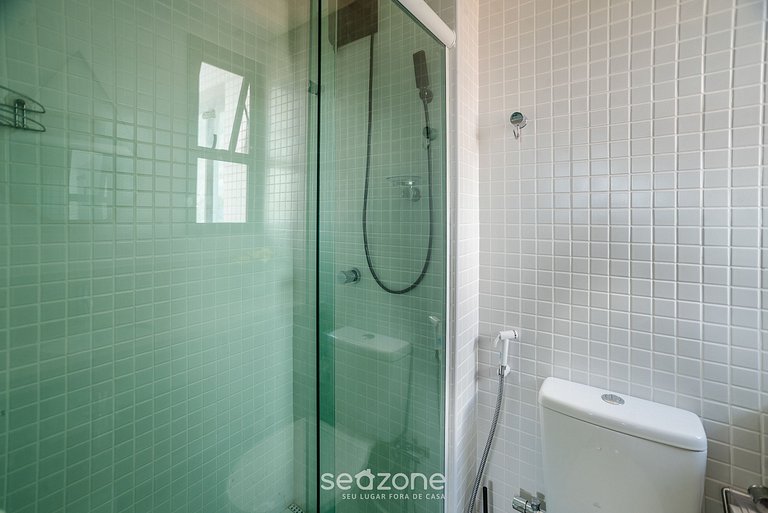 Apto Vista Mar em cond c/ acad e piscina - SOA0608