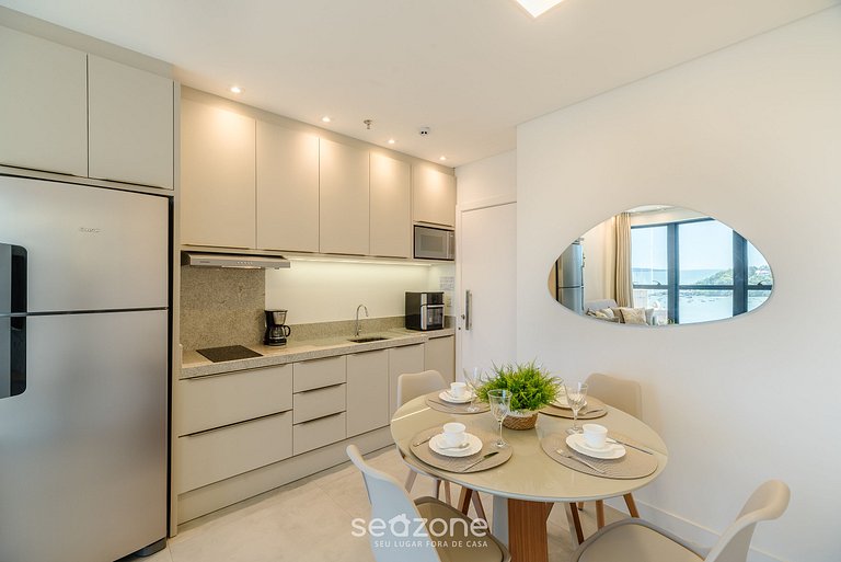 Apartamento c/ vista para o mar a 280 metros da praia MHF150