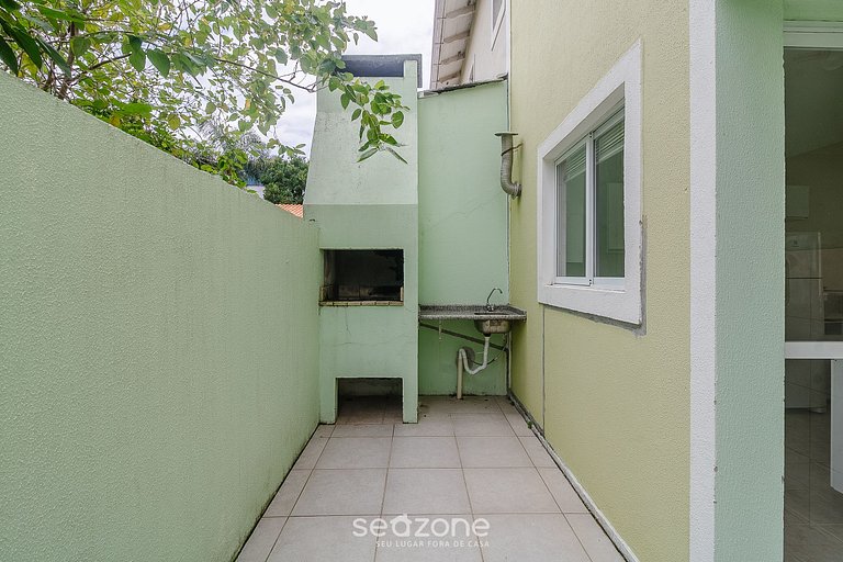 Casa 2Q c/ churrasqueira a 150m da Praia CCM0008