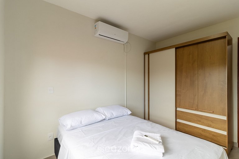 Apto c/ churrasqueira nos Ingleses SJS0004