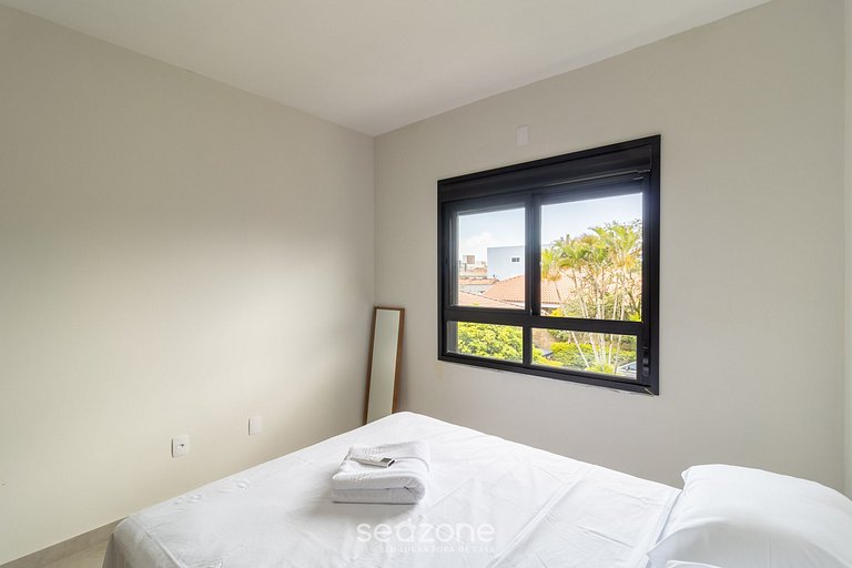 Apto c/ churrasqueira nos Ingleses SJS0004