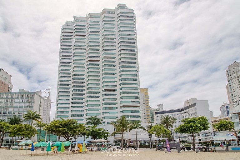 Apt con privilegiada vista al mar 4 suites ETL2702