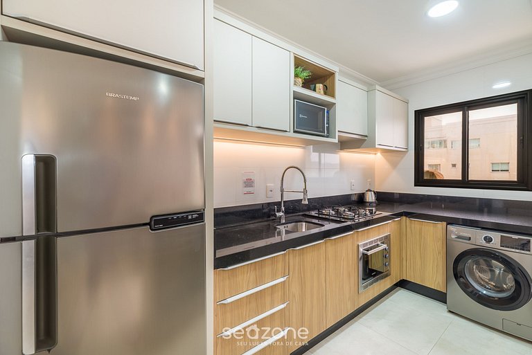 Apto 2Q c/ churrasq. 150m da praia UML0101