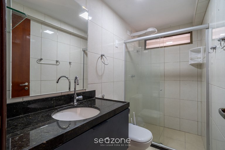 Apto en cond una cuadra mar y con piscina HSS0007