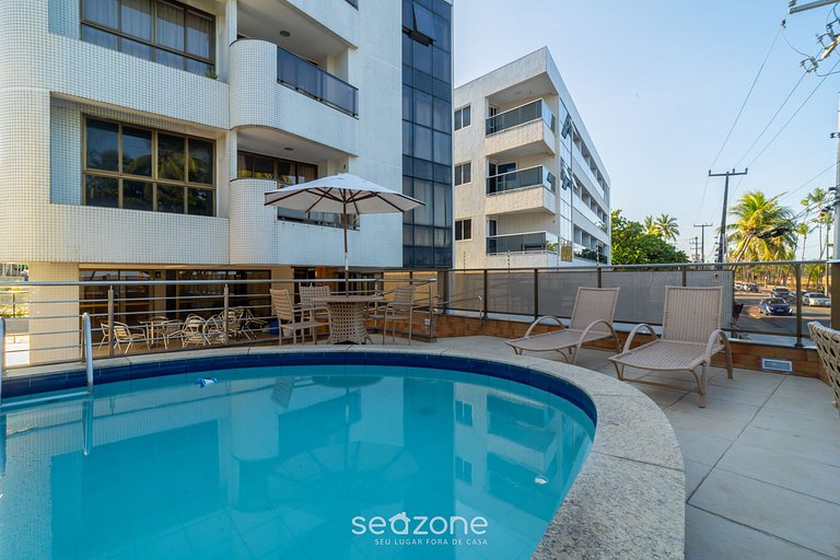 Apto em cond quadra mar e c/ piscina HSS0007