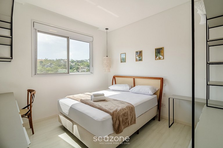 Apartamento c/ Churrasqueira 240m da Praia EHI0401