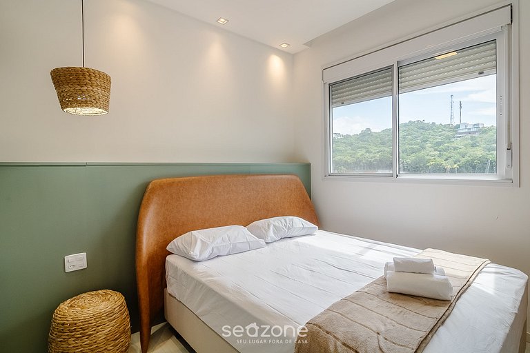 Apartamento c/ Churrasqueira 240m da Praia EHI0401