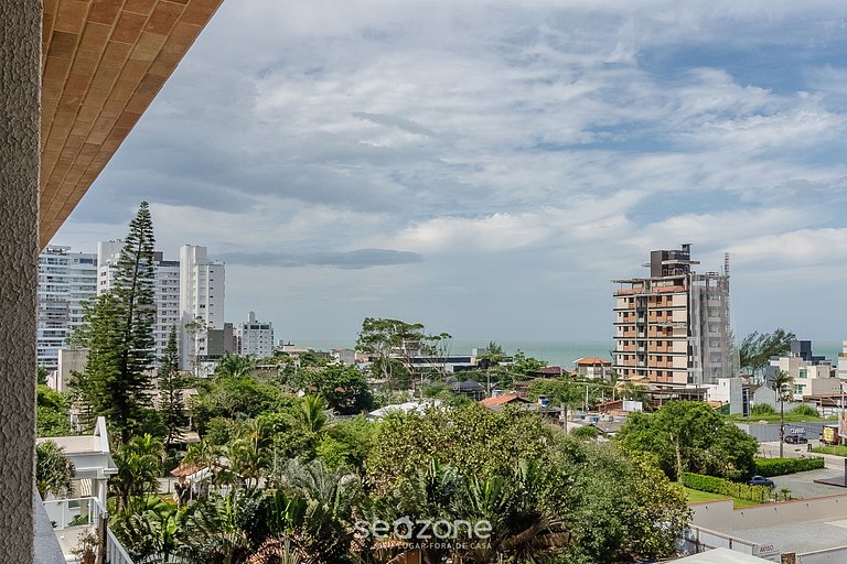 Apartamento c/ Churrasqueira 240m da Praia EHI0401