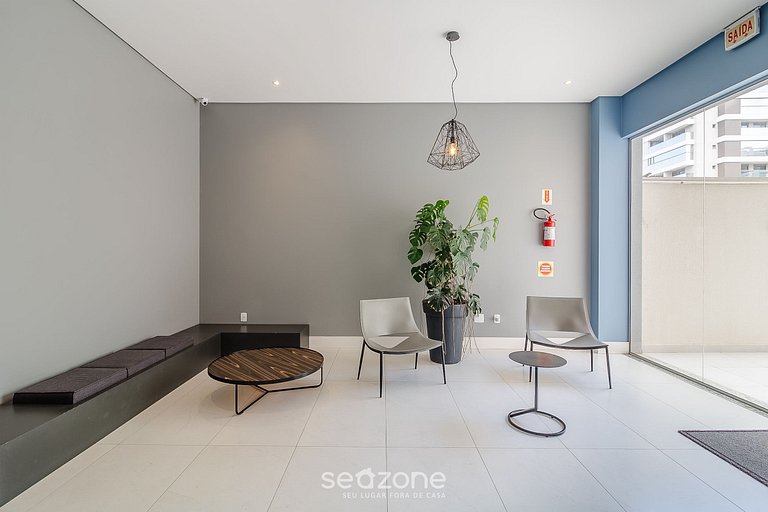 Apartamento c/ Churrasqueira 240m da Praia EHI0401