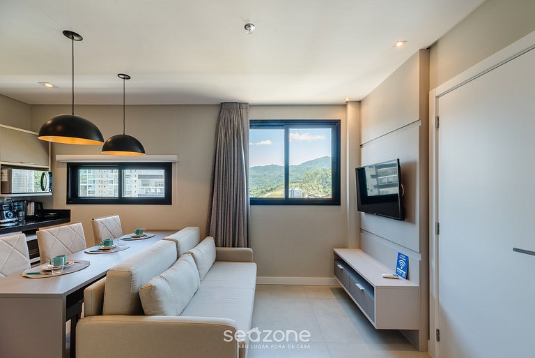 Apto 1Q em cond c/ piscina a 280m da Praia MHF1201