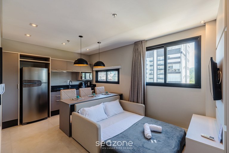 Apto 1Q em cond c/ piscina a 280m da Praia MHF1201