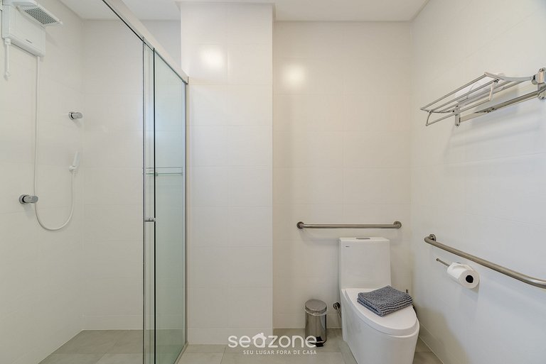 Apto 1Q em cond c/ piscina a 280m da Praia MHF1201