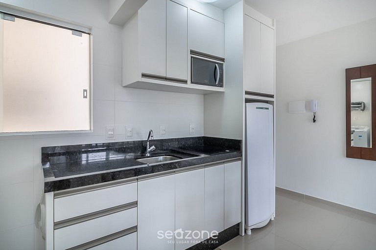 Apto Moderno próx. da Roda Gigante de BC MBH0601