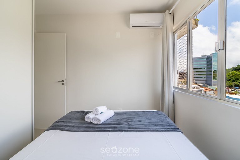 Apto Moderno próx. da Roda Gigante de BC MBH0601