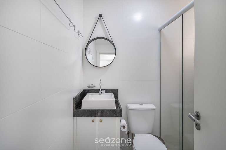 Apto Moderno próx. da Roda Gigante de BC MBH0601