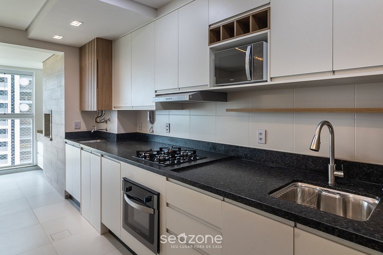 Apto c/ piscina e churrasq a 140m da Praia SHC1103