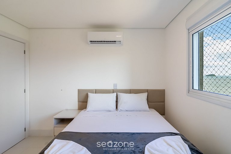 Apto c/ piscina e churrasq a 140m da Praia SHC1103