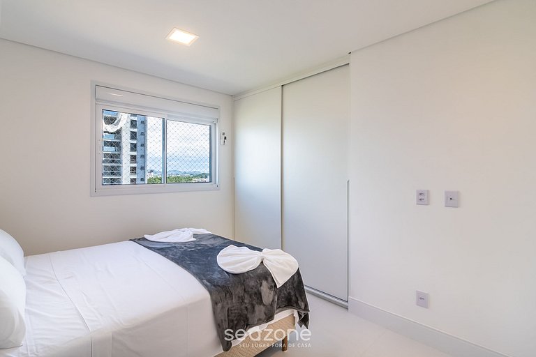 Apto c/ piscina e churrasq a 140m da Praia SHC1103