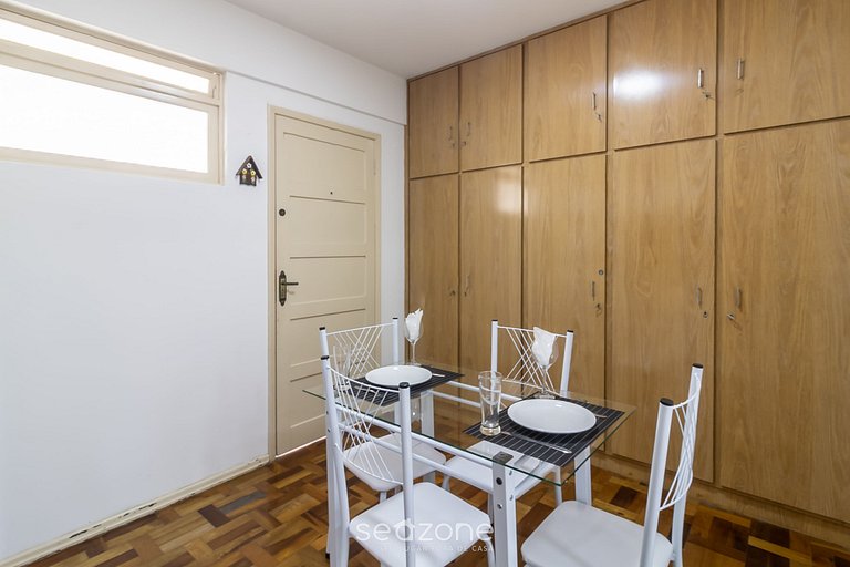 Apto beira-mar c/ vista lateral p/ praia ETY0024