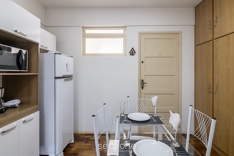 Apto beira-mar c/ vista lateral p/ praia ETY0024