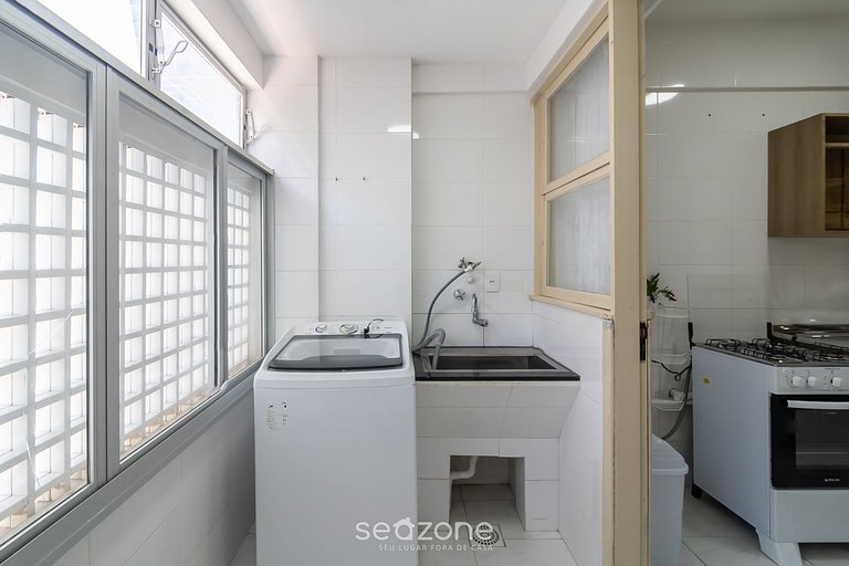 Apto beira-mar c/ vista lateral p/ praia ETY0024