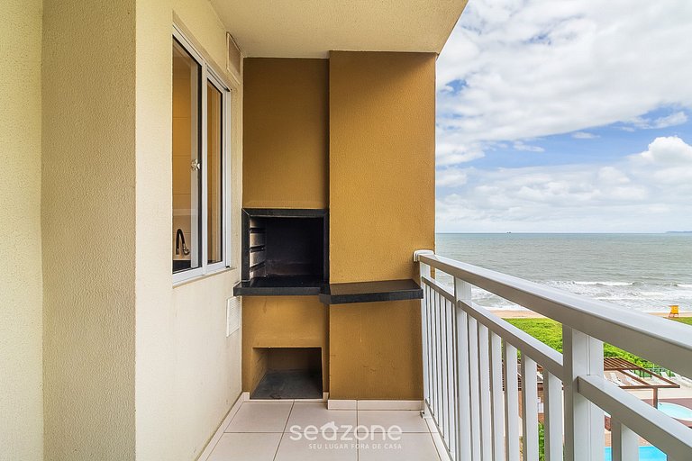 Apto vista mar en cond frente a la playa VAC0603