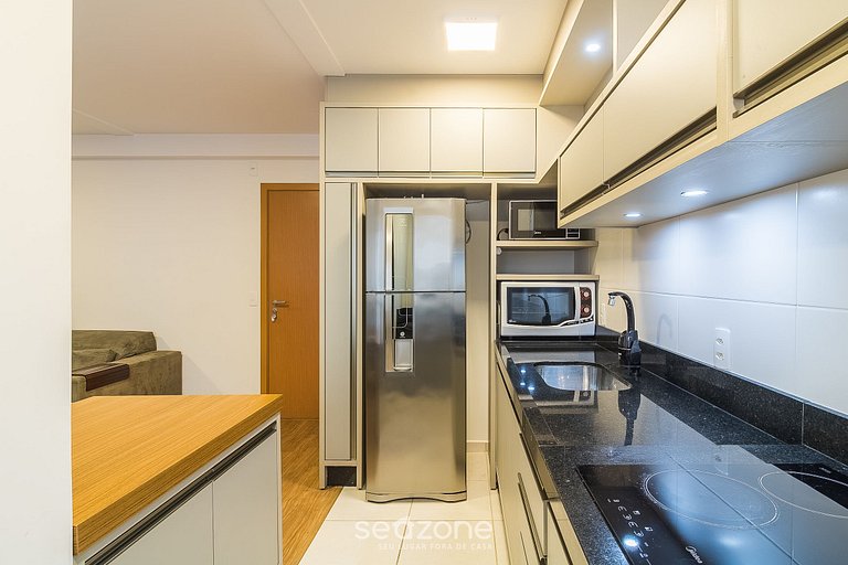 Apto vista mar en cond frente a la playa VAC0603