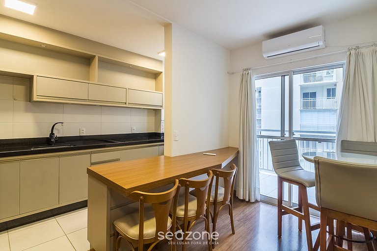 Apto vista mar en cond frente a la playa VAC0603