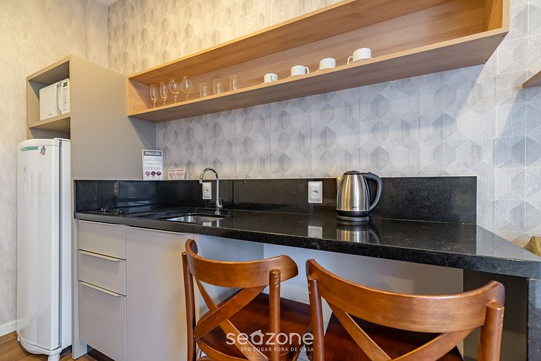 Hermoso estudio a 240m del mar en Bombinhas VEC311