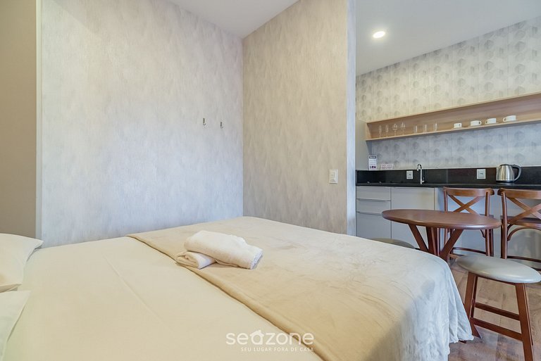 Hermoso estudio a 240m del mar en Bombinhas VEC311