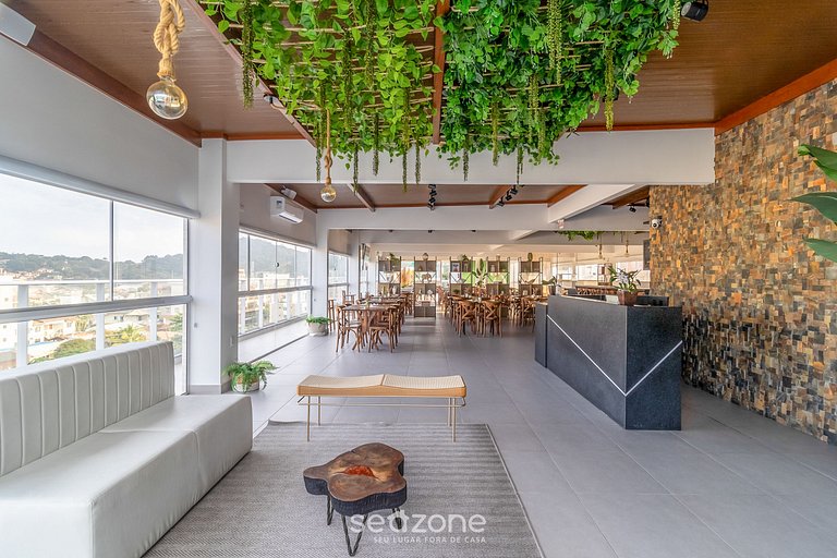 Estudio en hermoso cond. Centro Bombinhas VEC213