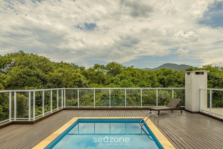 Apartamento en Edificio con Piscina RJI0046