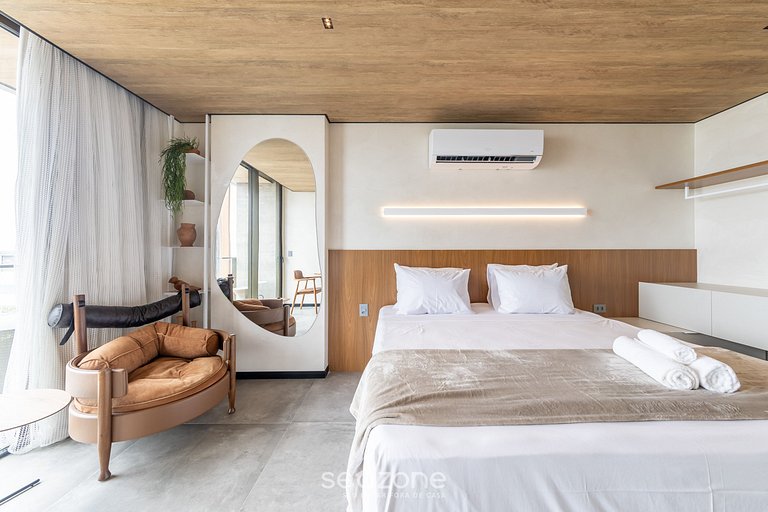 Hermoso Estudio con Vista Lateral al Mar NWT1419