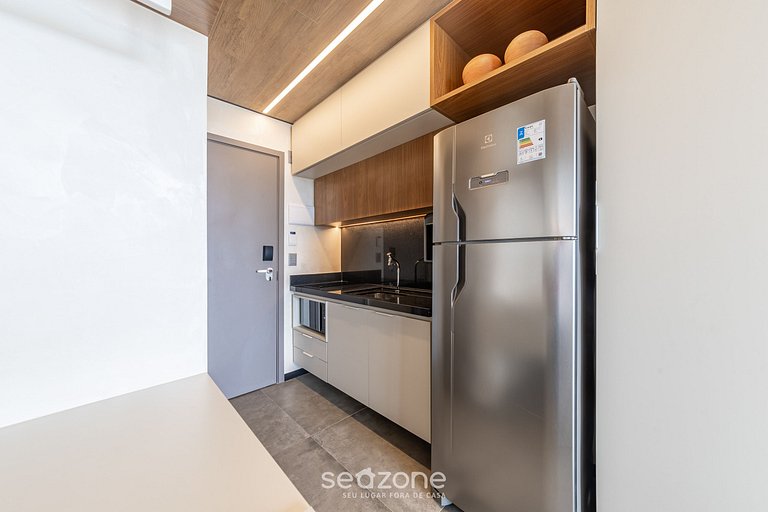 Belo Aconchego com Vista Lateral p/ Mar NWT1419
