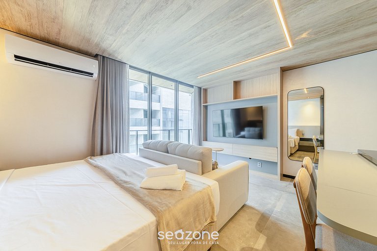 Comodidad con piscina y vista lateral mar NWT1306