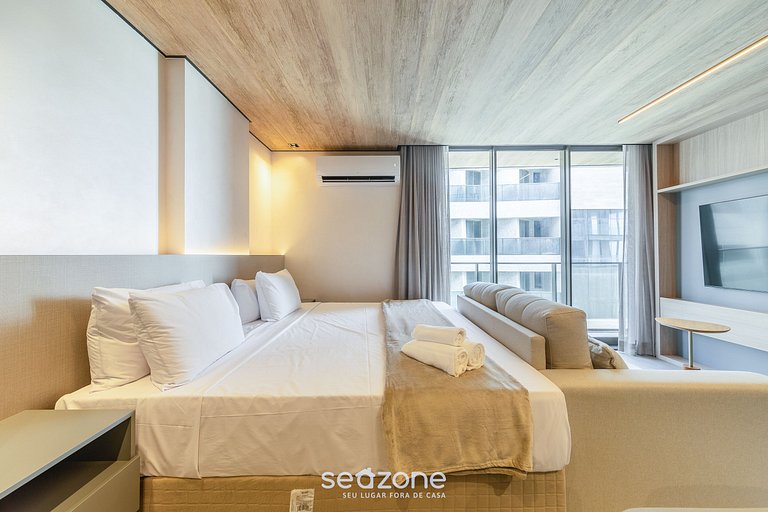 Comodidad con piscina y vista lateral mar NWT1306